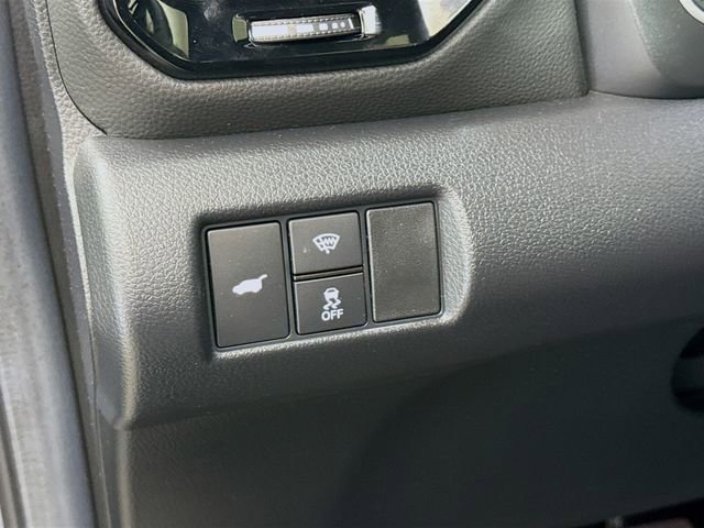 Used 2025 Honda Pilot Black Edition image 10