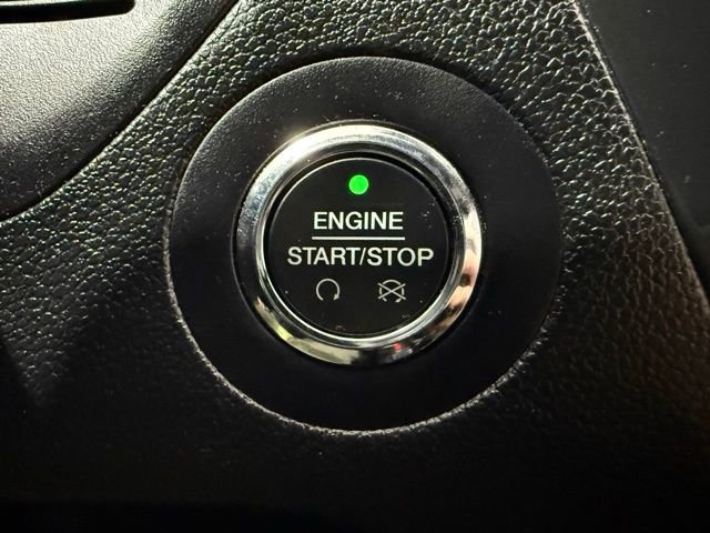 Used 2017 Ford Explorer XLT w/ Equipment Group 202A image 45