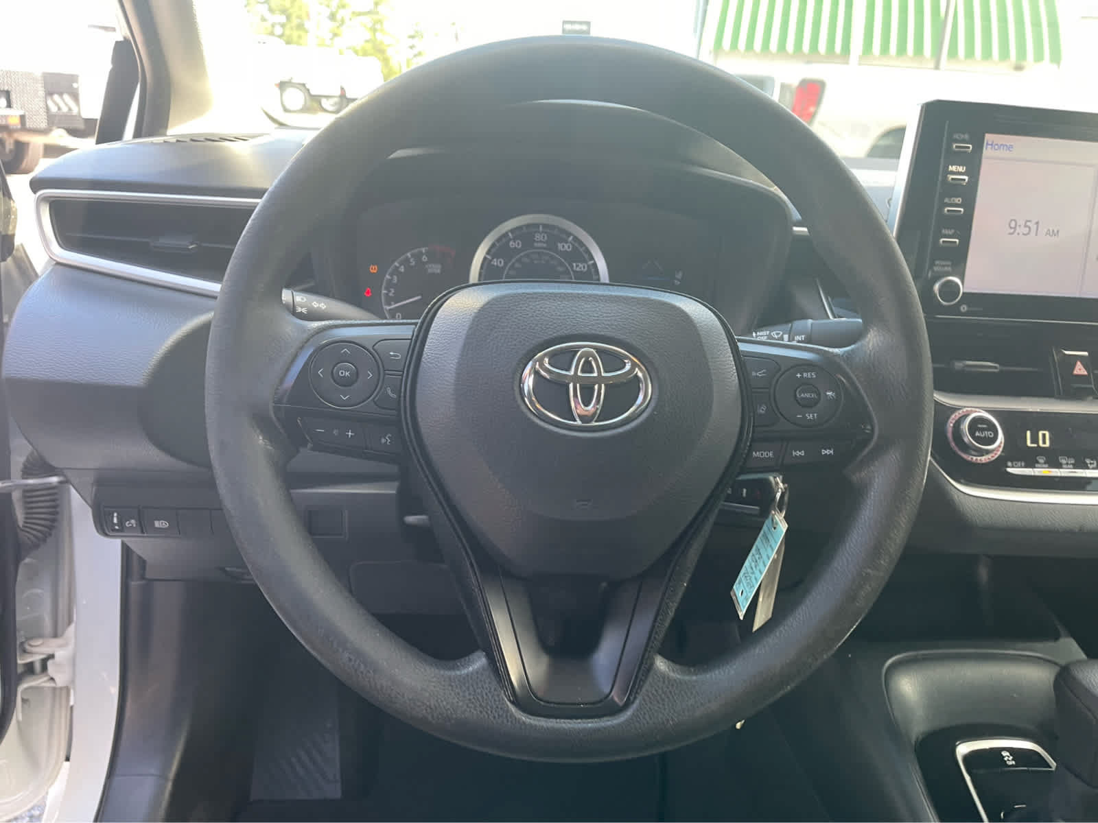 Used 2021 Toyota Corolla LE FWD image 15