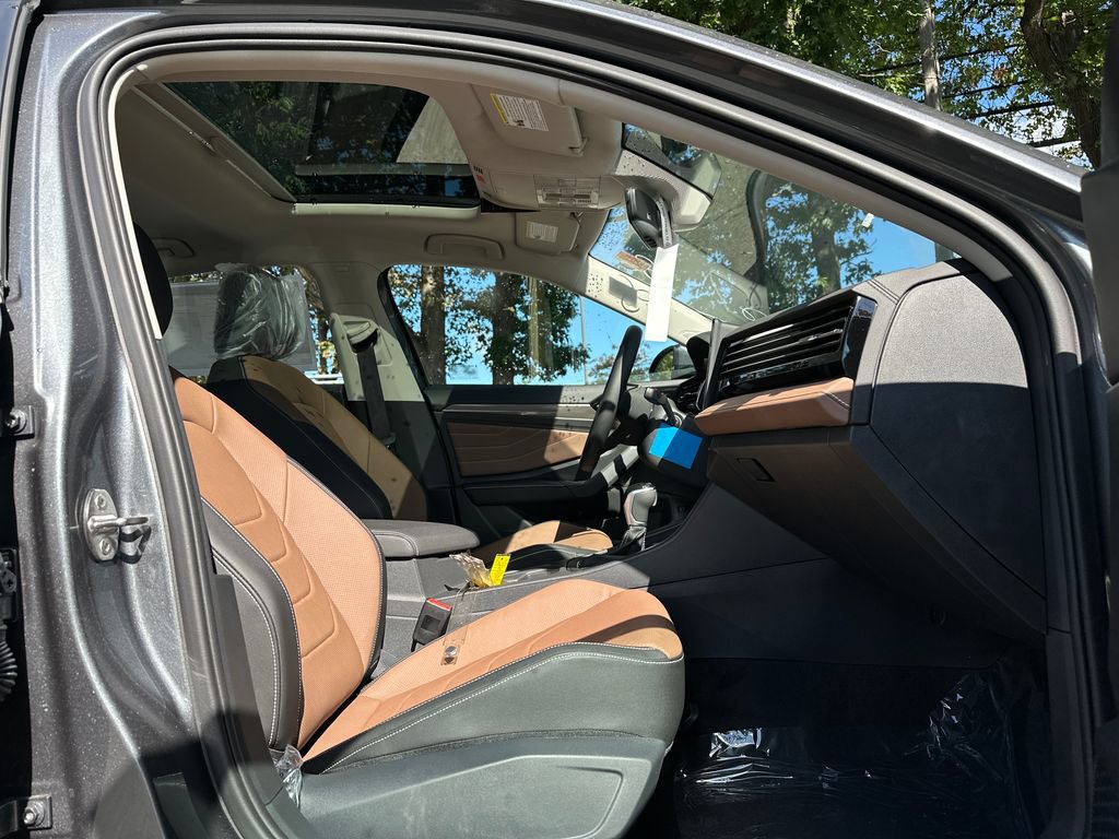 New 2027 Volkswagen Jetta SEL FWD image 21
