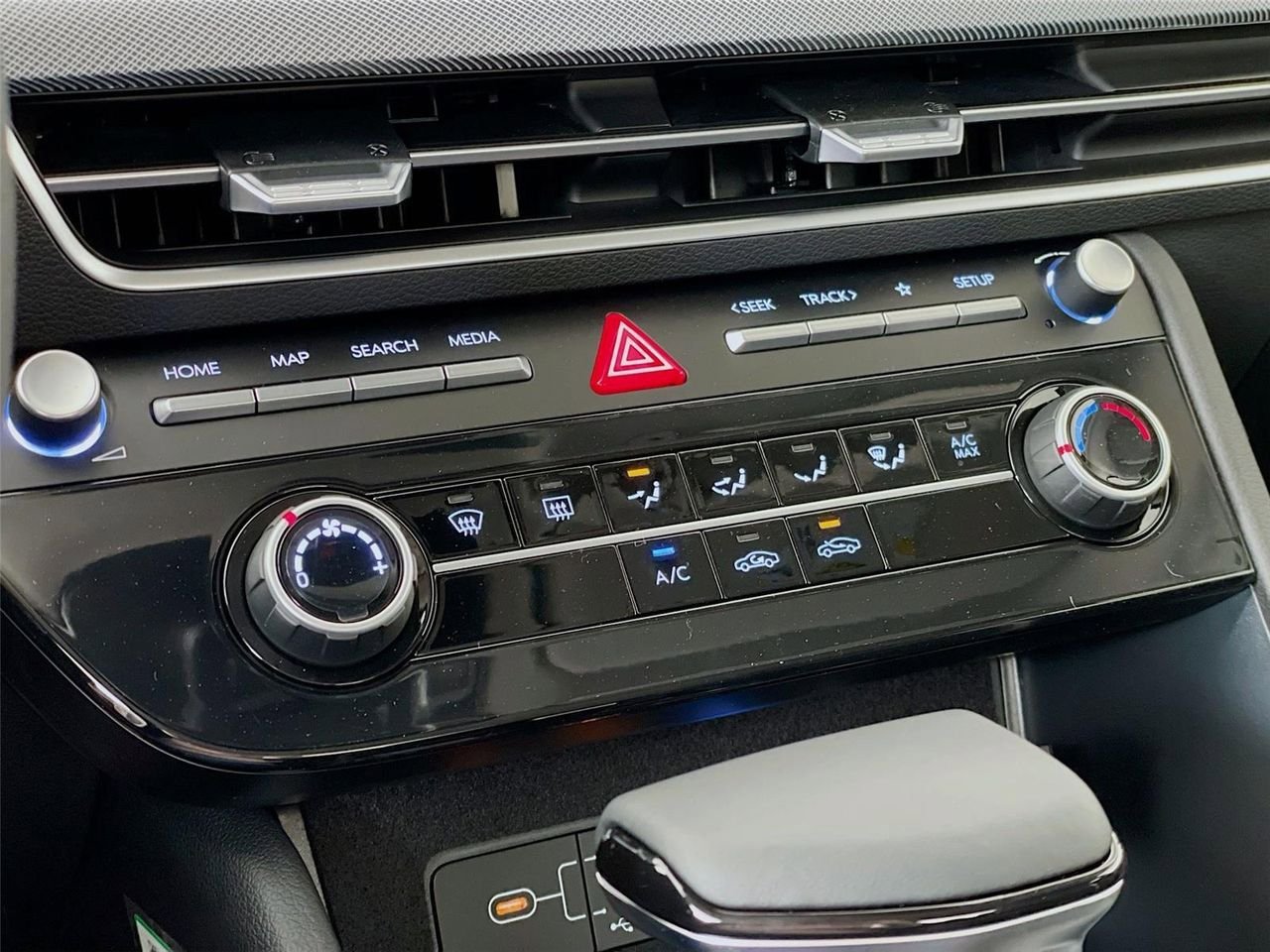 New 2026 Hyundai Sonata SE FWD image 12