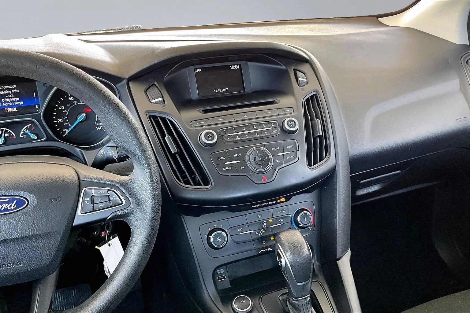 Used 2017 Ford Focus SE FWD image 9