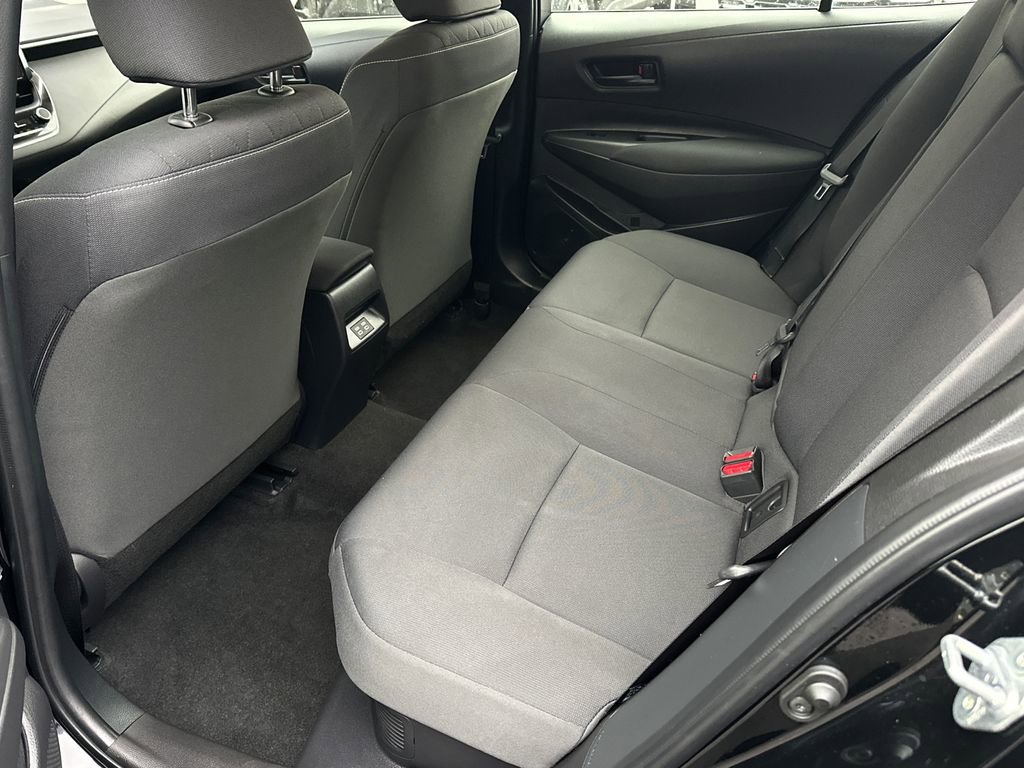 Used 2025 Toyota Corolla LE image 13