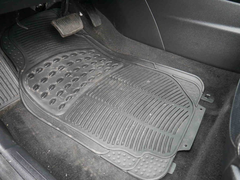 Used 2021 Kia Forte EX image 26