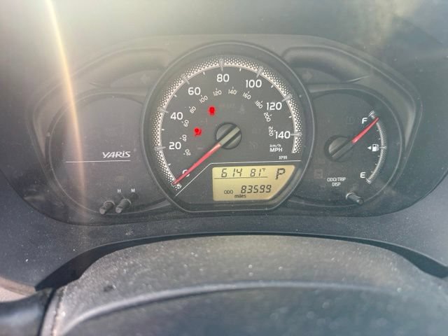 Used 2015 Toyota Yaris LE FWD image 3