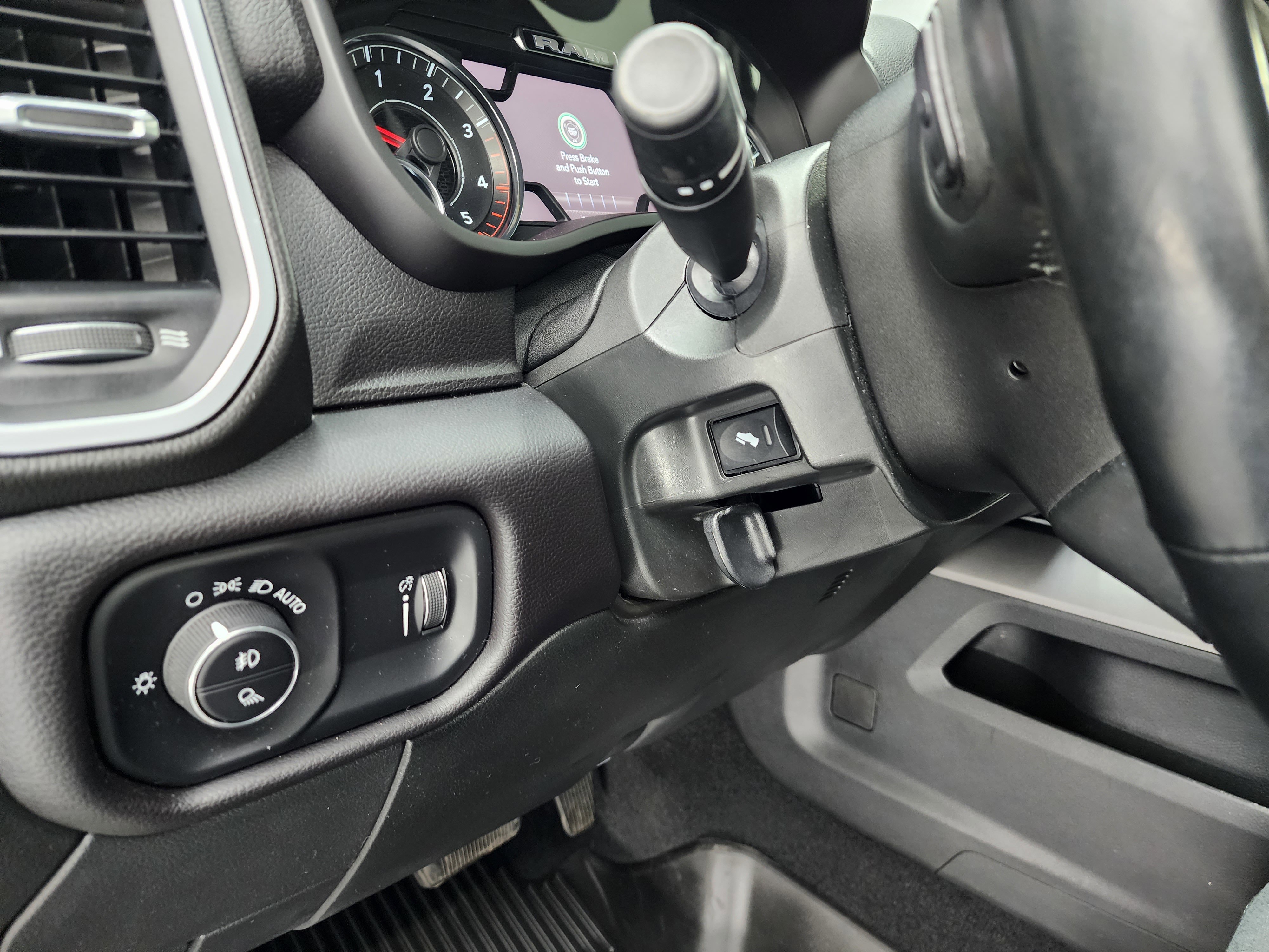 Used 2022 RAM 2500 Big Horn w/ Night Edition image 41