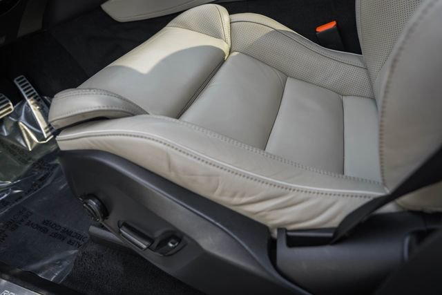 Used 2022 Volvo XC90 T8 R-Design w/ Advanced Package image 33