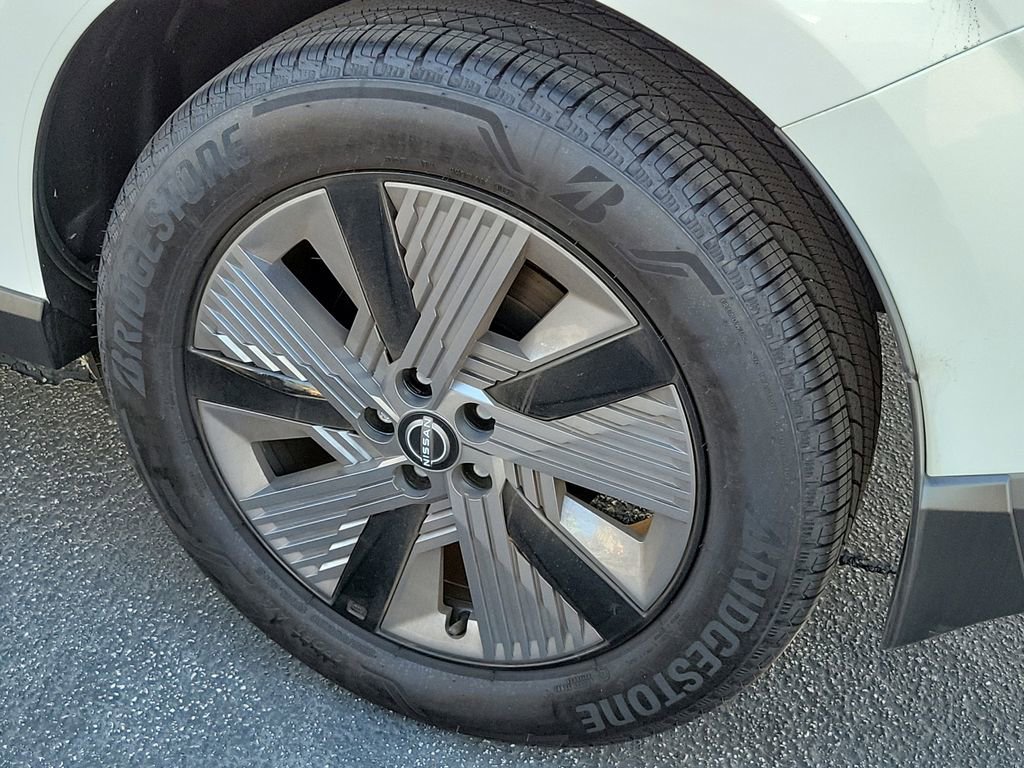 Certified 2025 Nissan Murano SL AWD/4WD image 28