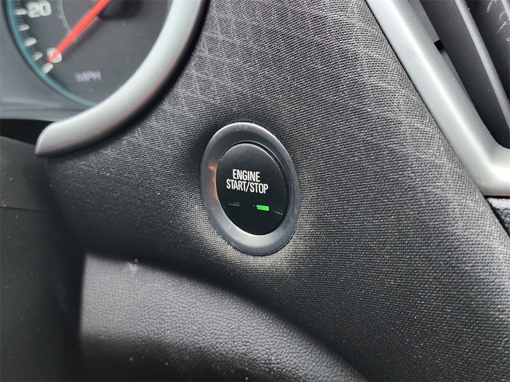 Used 2022 Chevrolet Malibu LT image 23