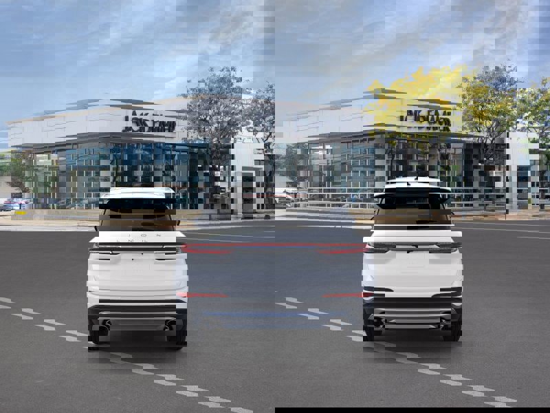 New 2025 Lincoln Corsair FWD image 5