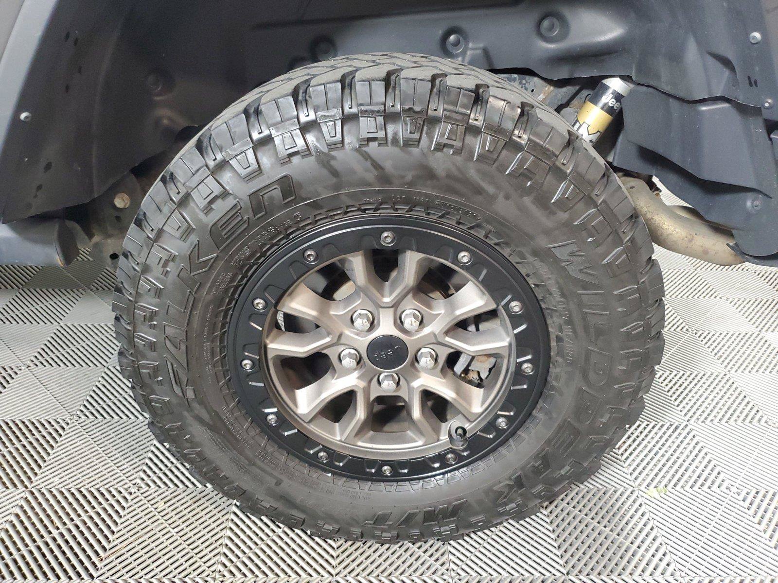 Used 2021 Jeep Wrangler Unlimited Rubicon AWD/4WD image 7