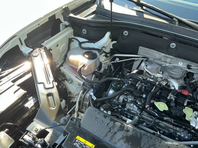 Used 2024 Volkswagen Atlas Cross Sport SE image 19