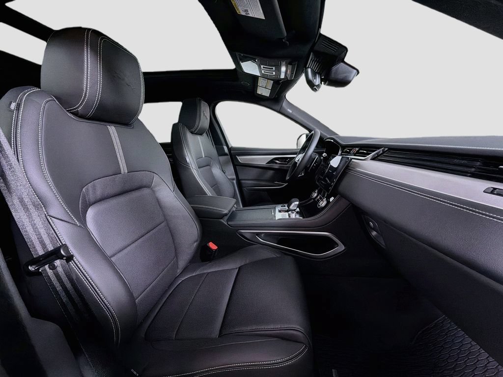 New 2026 Jaguar F-PACE R-Dynamic S AWD/4WD image 30