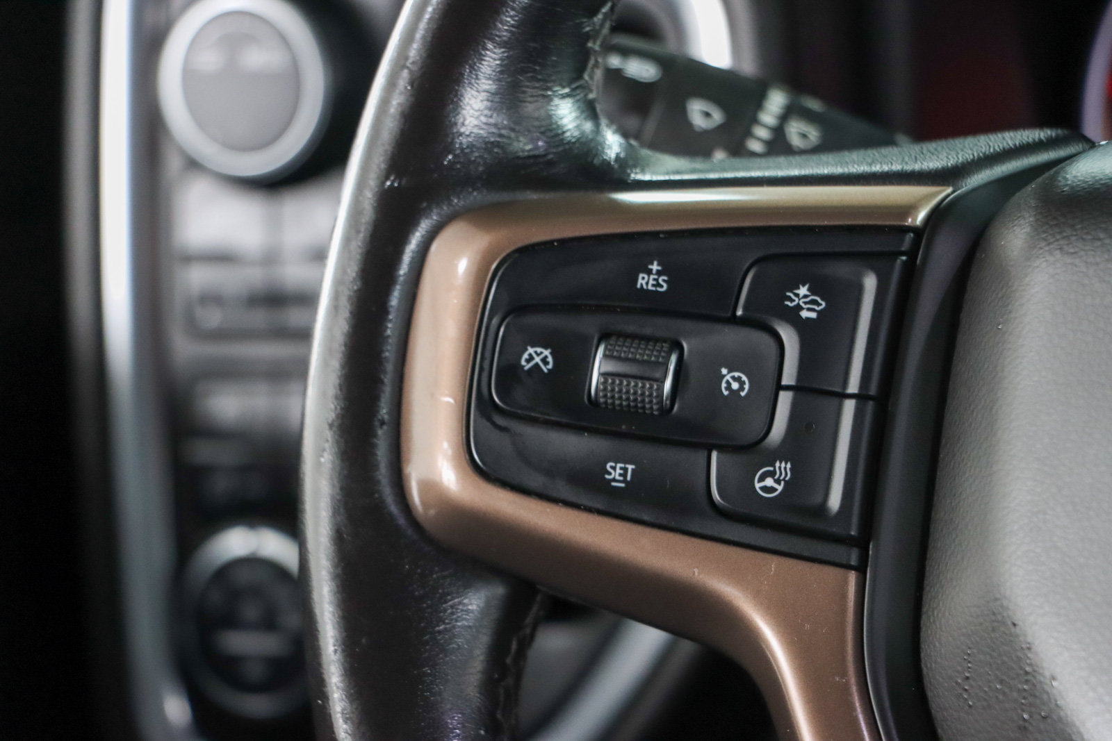 Used 2021 Chevrolet Silverado 2500 High Country w/ Z71 Off-Road Package AWD/4WD image 14
