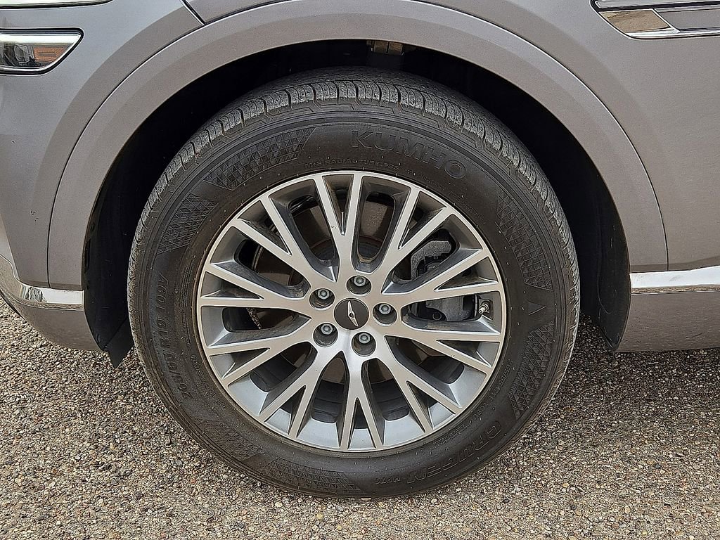 Used 2024 Genesis GV80 2.5T AWD/4WD image 11