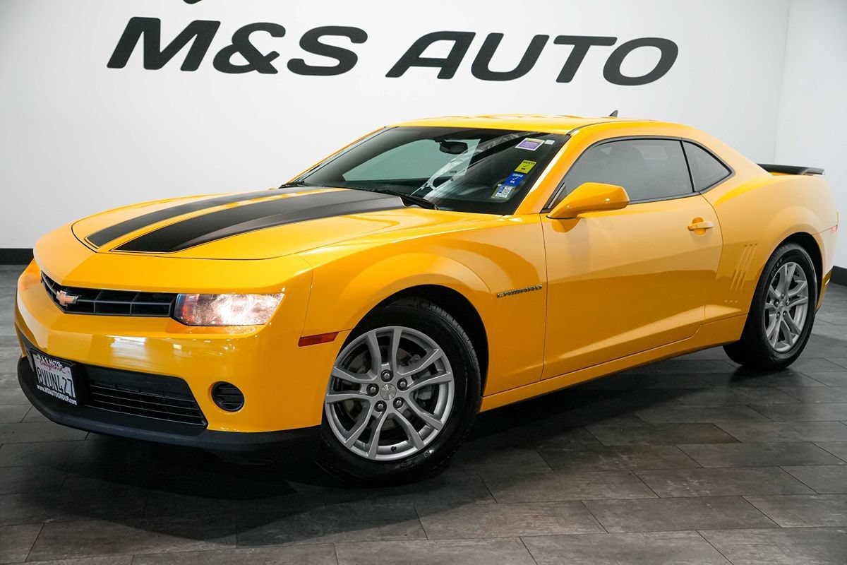 Used 2014 Chevrolet Camaro LS RWD image 2