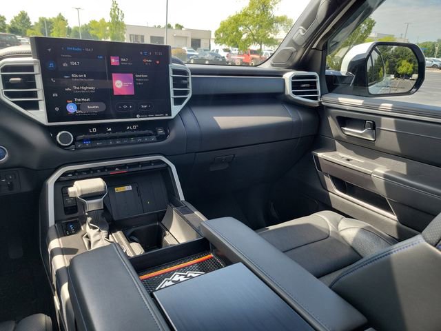 Used 2023 Toyota Tundra Platinum AWD/4WD image 12