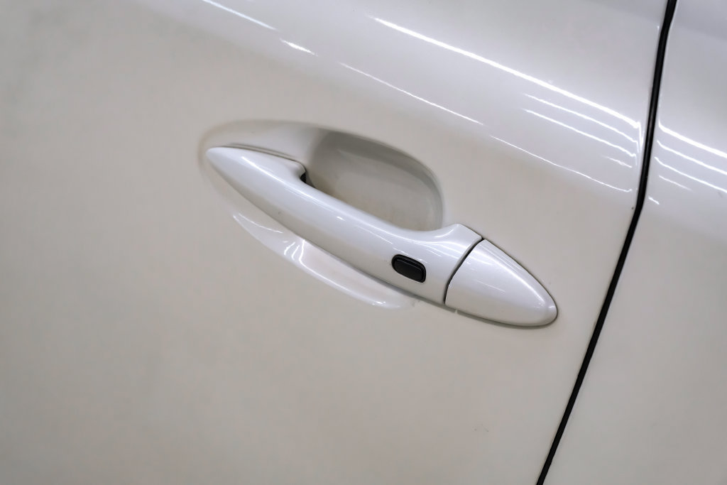 Used 2013 Lexus IS 250C w/ Luxury Pkg RWD image 52