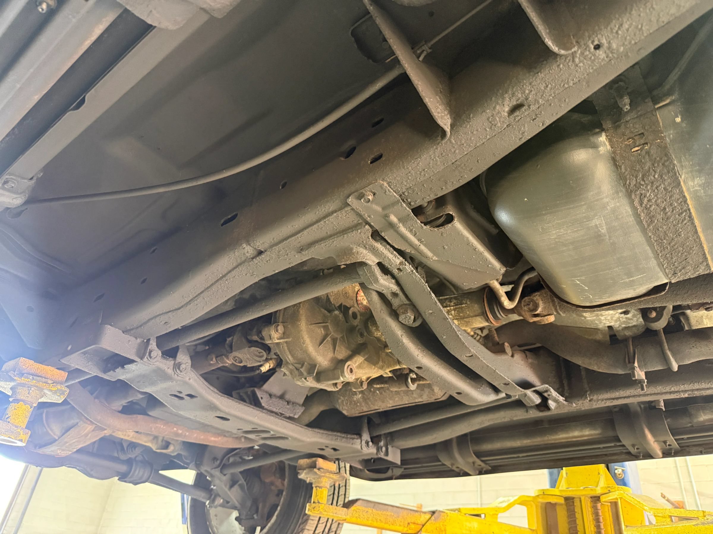 Used 2000 Dodge Durango 4WD image 73