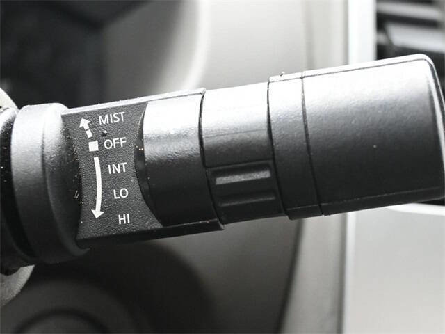 Used 2019 Nissan Frontier S image 19