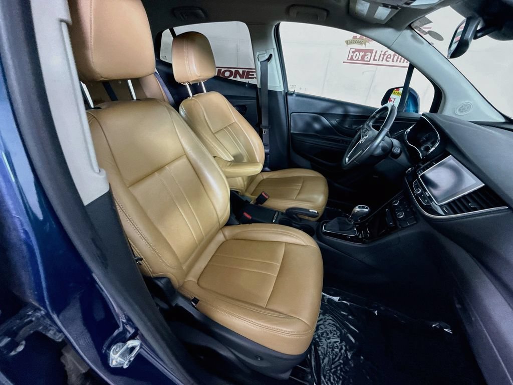 Used 2019 Buick Encore Sport Touring w/ Safety Package AWD/4WD image 30