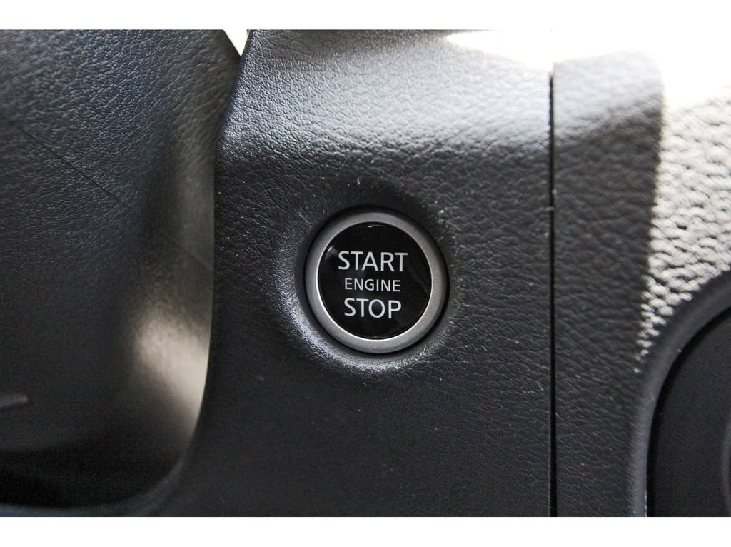 Used 2024 Nissan Frontier SV w/ SV Convenience Package AWD/4WD image 19