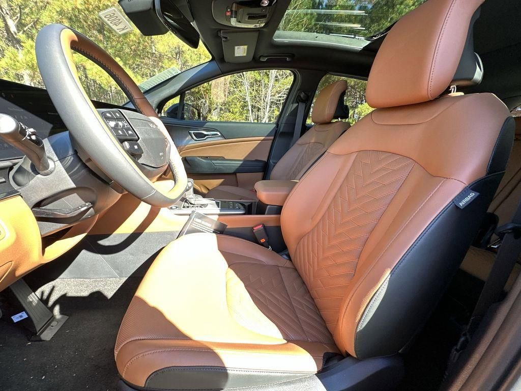 New 2026 Kia Sportage X-Line w/ X-Line Technology Package image 13
