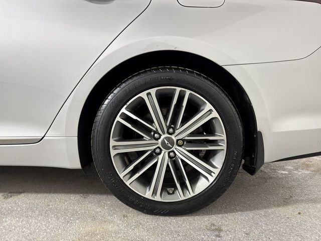 Used 2018 Genesis G80 3.8 AWD/4WD image 5