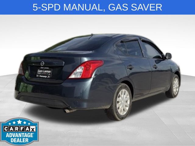 Used 2015 Nissan Versa S FWD image 4