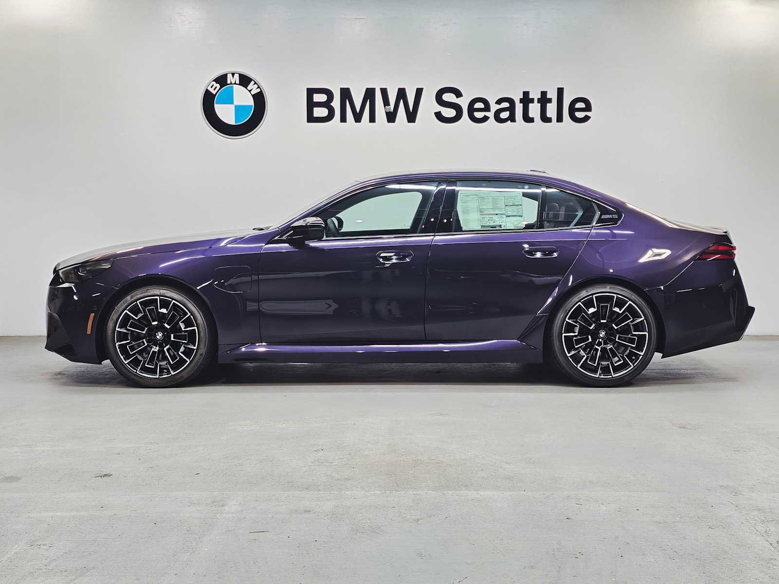 New 2026 BMW M5 w/ Executive Package image 3