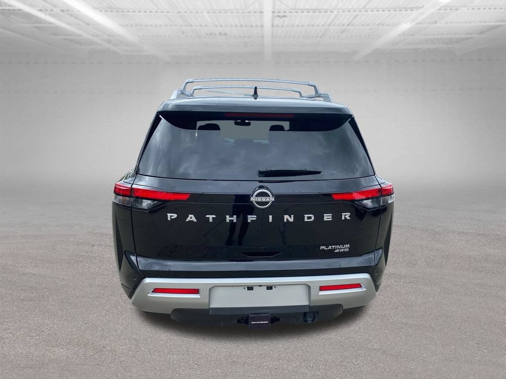 Used 2025 Nissan Pathfinder Platinum w/ Cargo Package AWD/4WD image 4