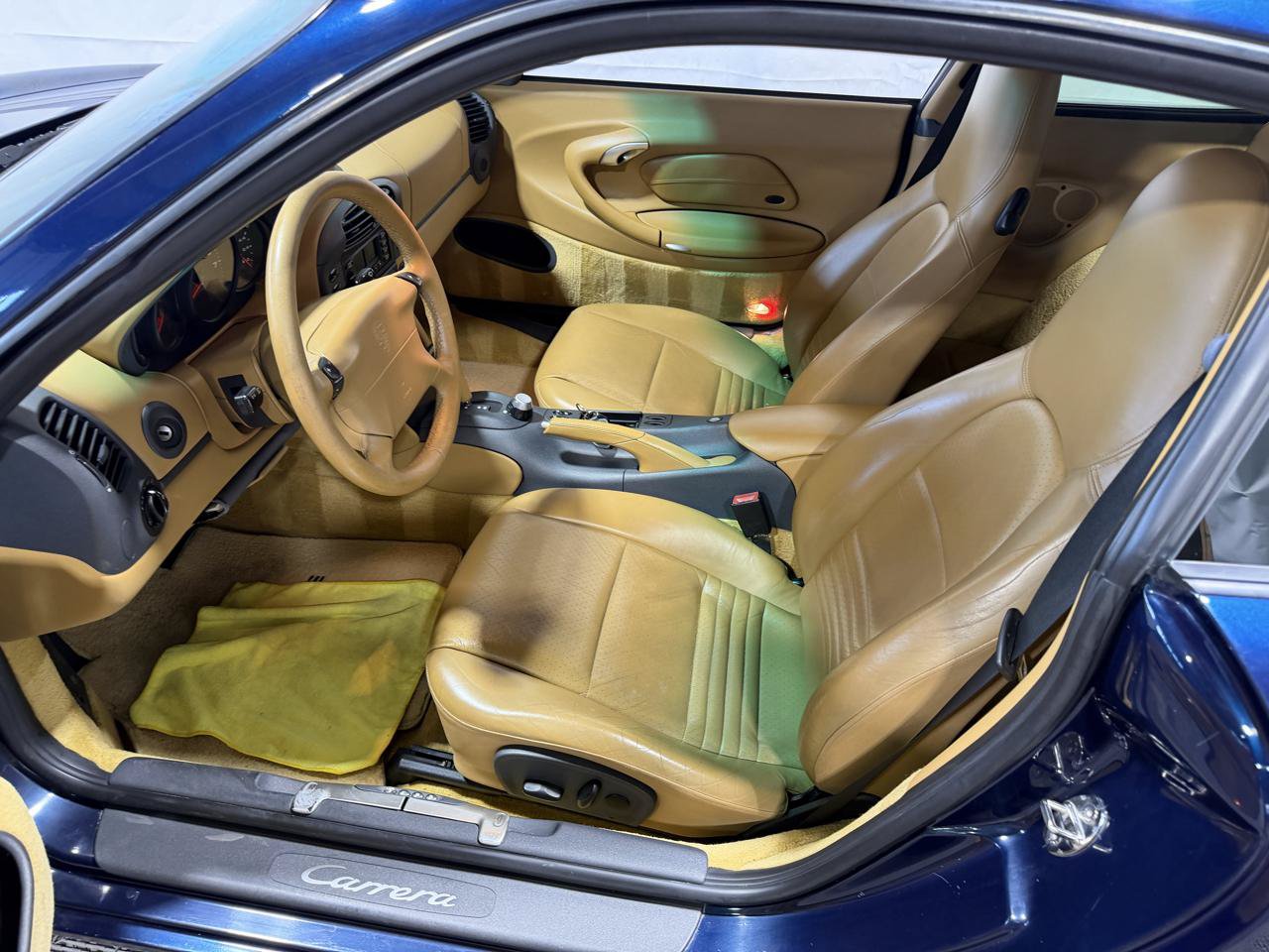Used 1999 Porsche 911 GT3 RS image 17