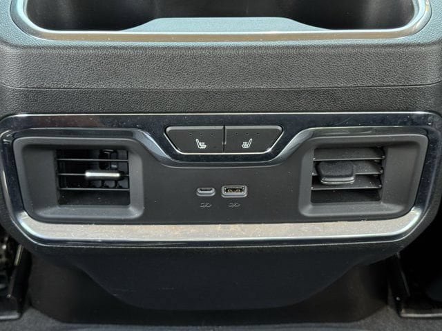 Used 2024 Chevrolet Silverado 1500 LTZ w/ LTZ Convenience Package II AWD/4WD image 29