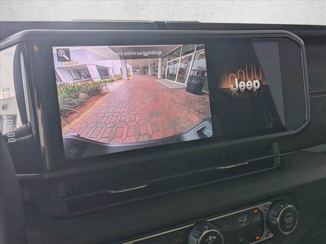 New 2026 Jeep Gladiator Willys AWD/4WD image 9