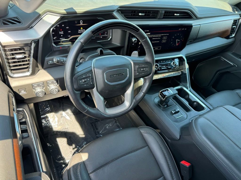 Used 2025 GMC Sierra 1500 Denali AWD/4WD image 29