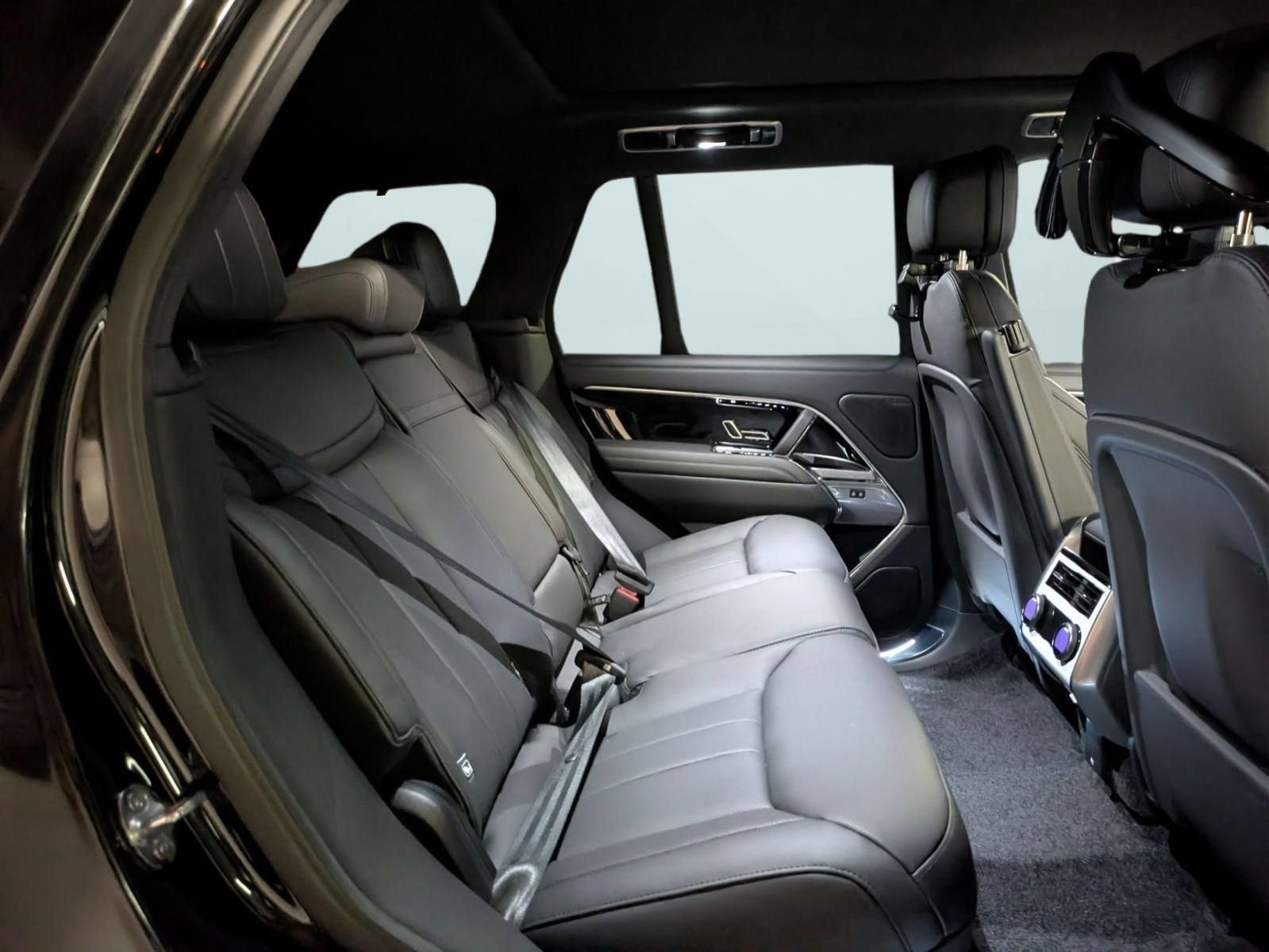 New 2026 Land Rover Range Rover SE AWD/4WD image 25