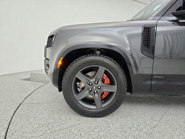 Certified 2022 Land Rover Defender 110 X image 27