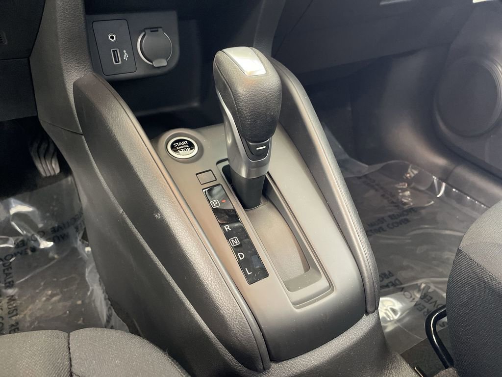 Certified 2025 Nissan Kicks Play S FWD image 26