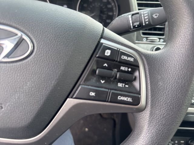 Used 2018 Hyundai Elantra SEL FWD image 18