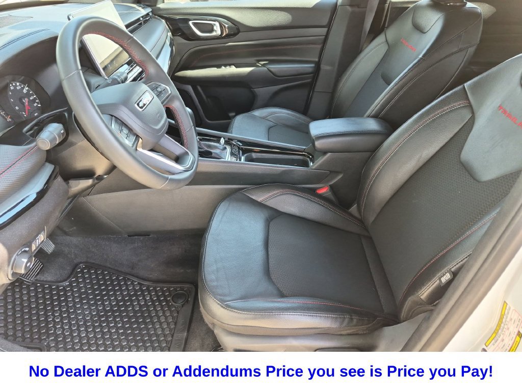 Used 2025 Jeep Compass Trailhawk AWD/4WD image 23