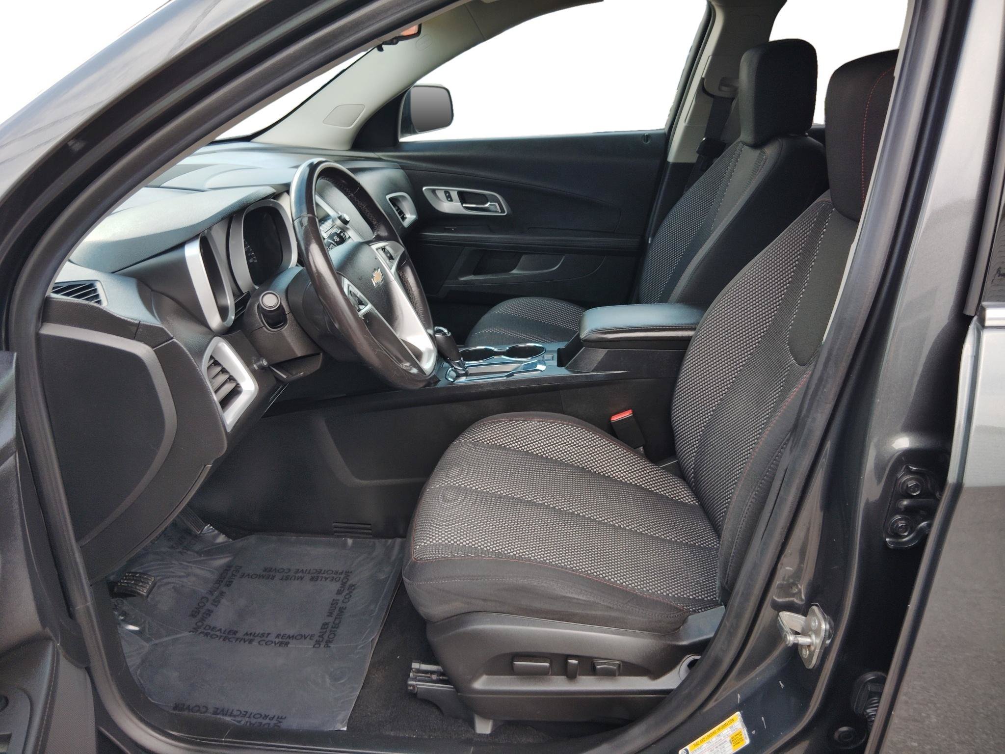 Used 2017 Chevrolet Equinox LT w/ Convenience Package FWD image 12