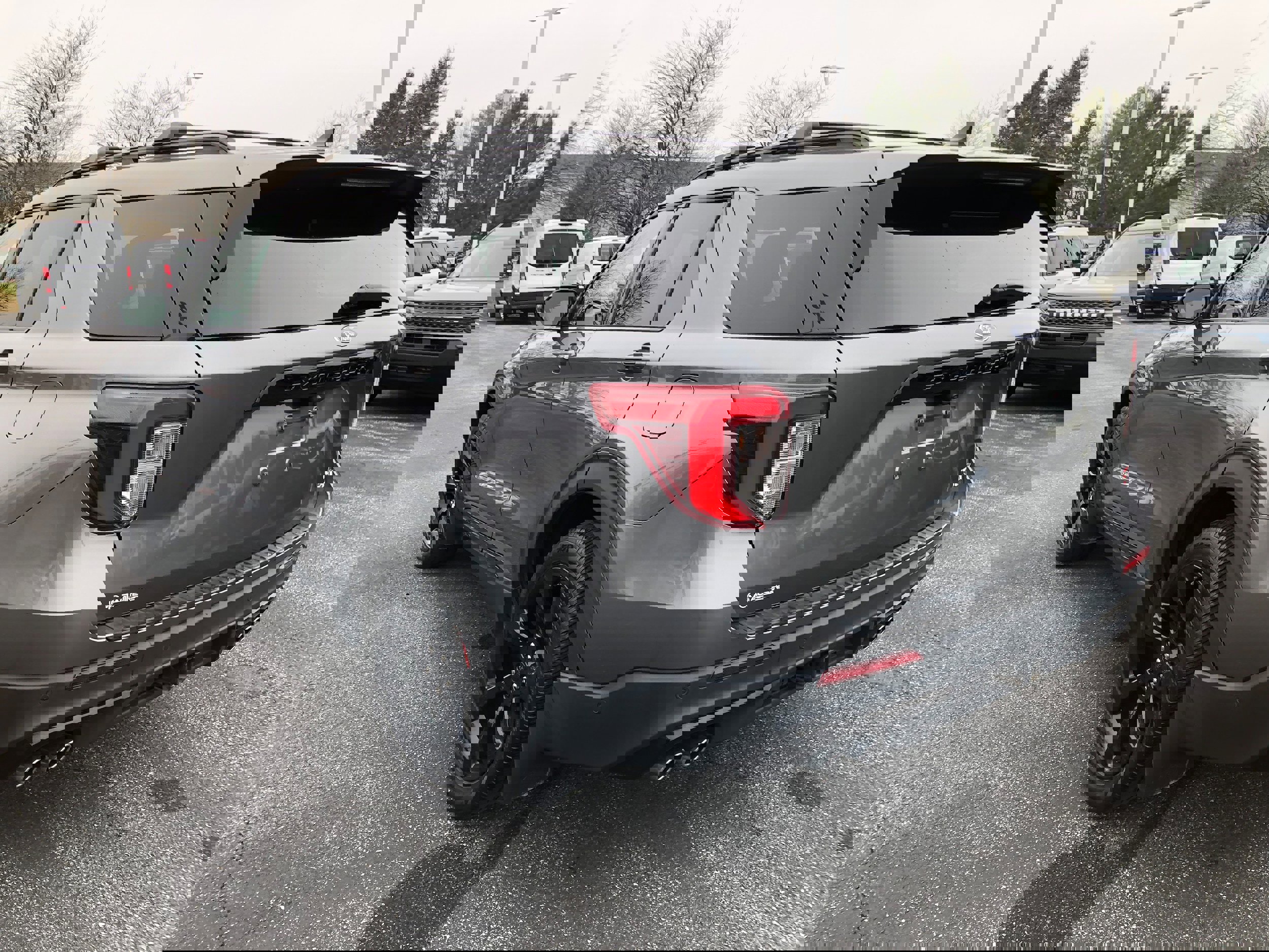 Certified 2022 Ford Explorer ST w/ Equipment Group 401A image 3