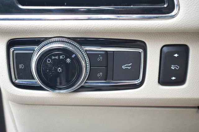 Used 2020 Lincoln Navigator L Reserve w/ Luxury Package image 23