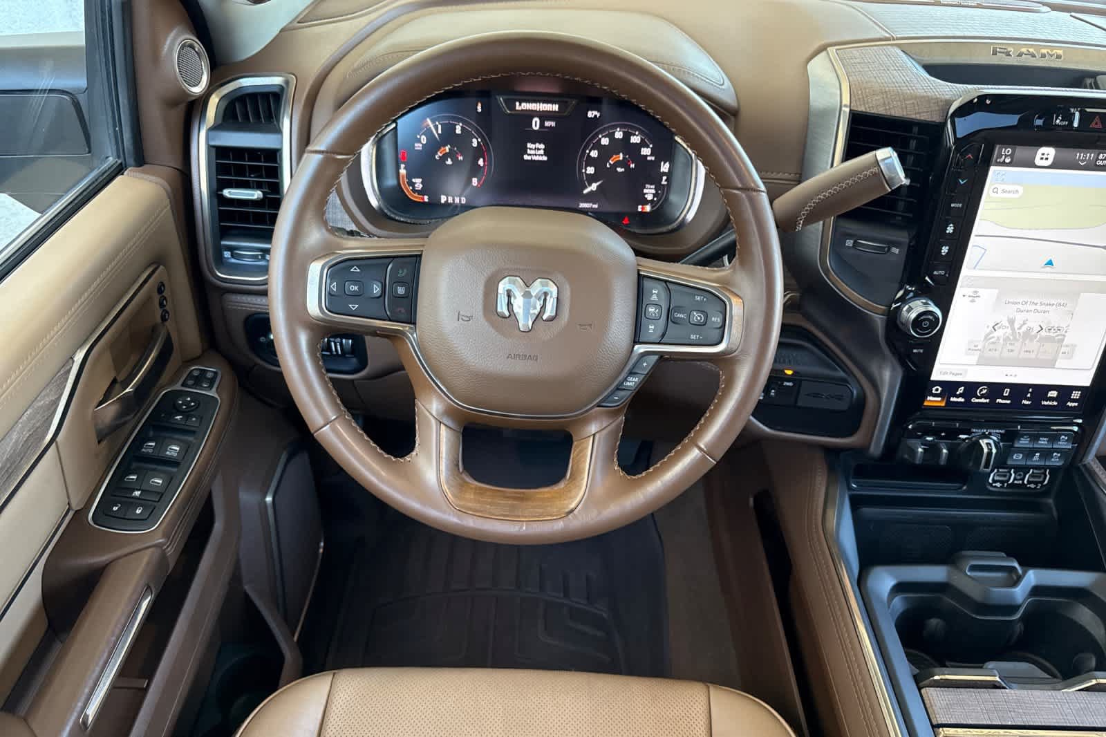 Used 2023 RAM 3500 Limited AWD/4WD image 16
