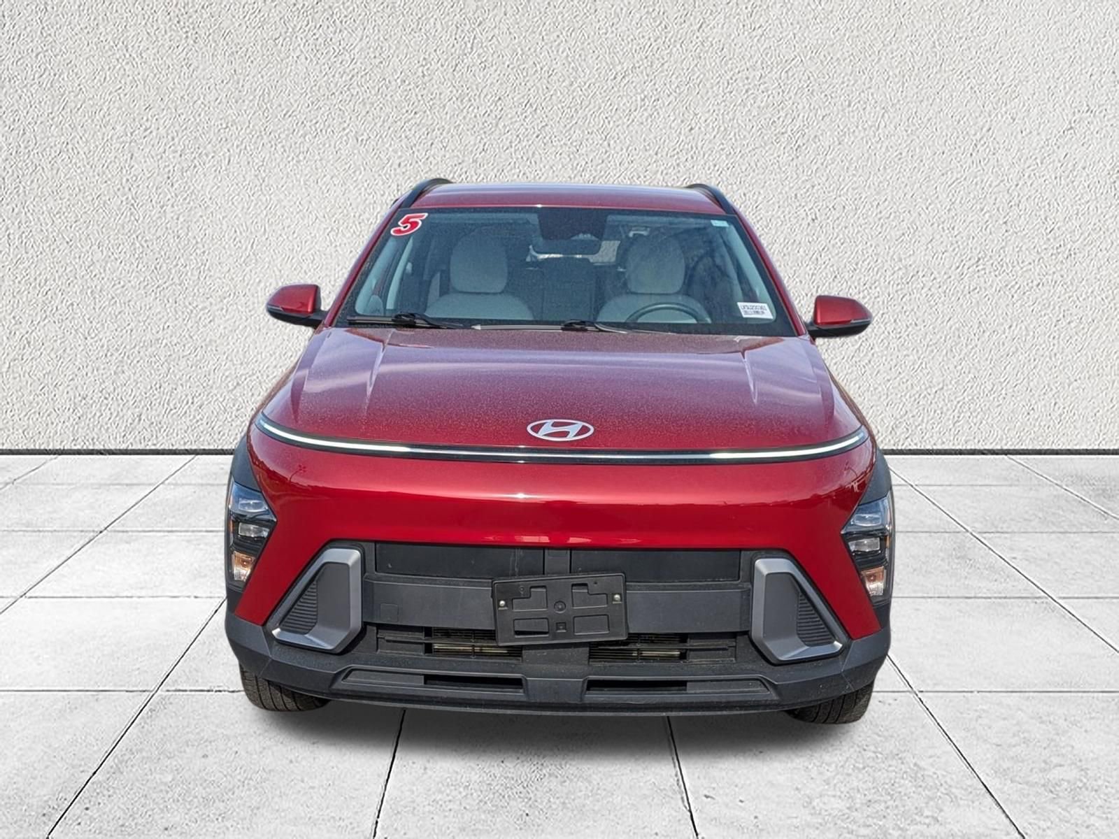 Used 2025 Hyundai Kona SEL image 8