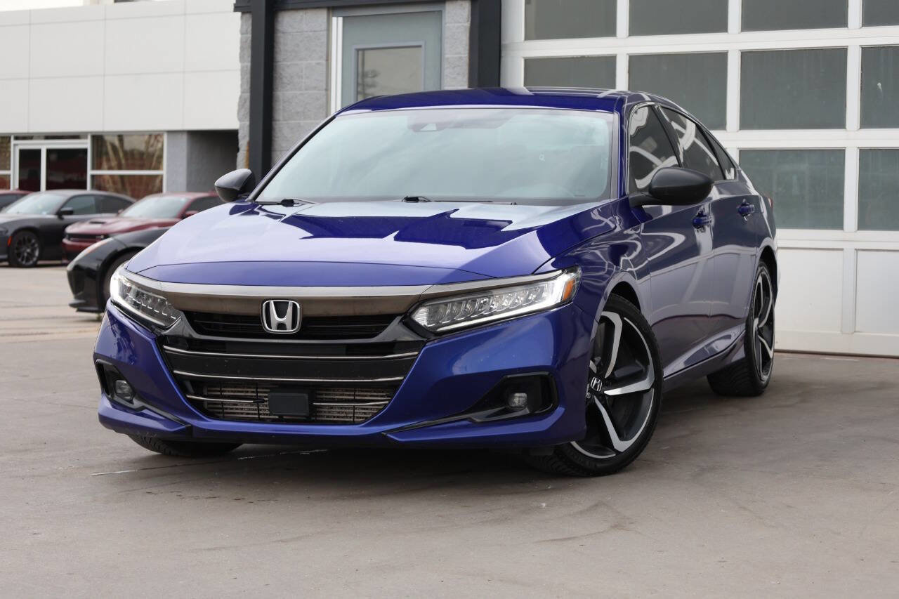 Used 2021 Honda Accord Sport image 3