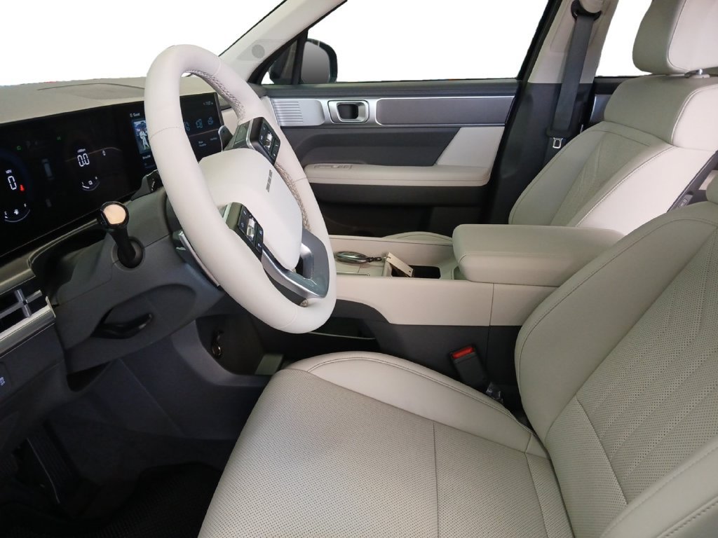 New 2027 Hyundai Santa Fe SEL AWD/4WD image 10