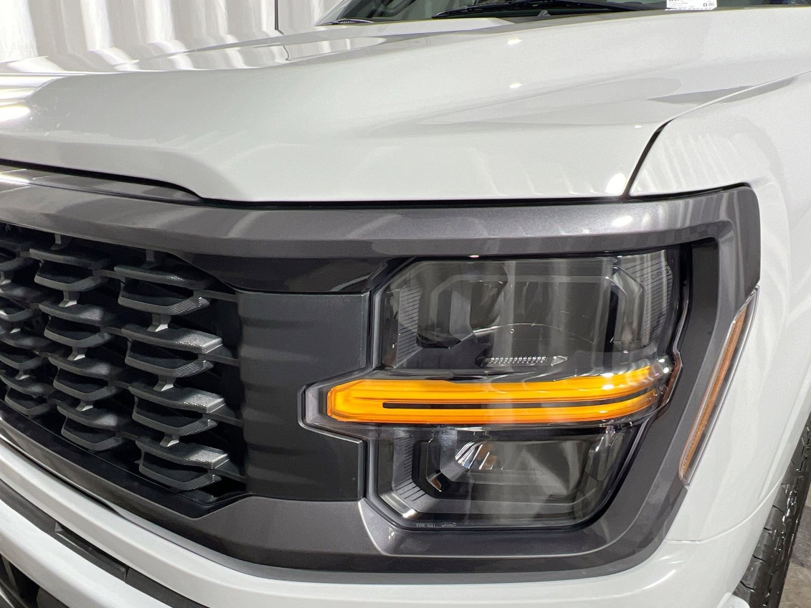 Used 2024 Ford F150 STX image 13