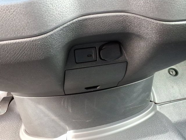 New 2025 Mercedes-Benz eSprinter 170 Cargo image 7