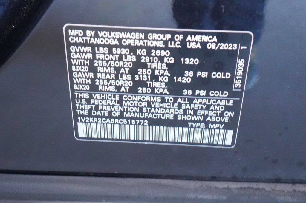 Used 2024 Volkswagen Atlas SE AWD/4WD image 43